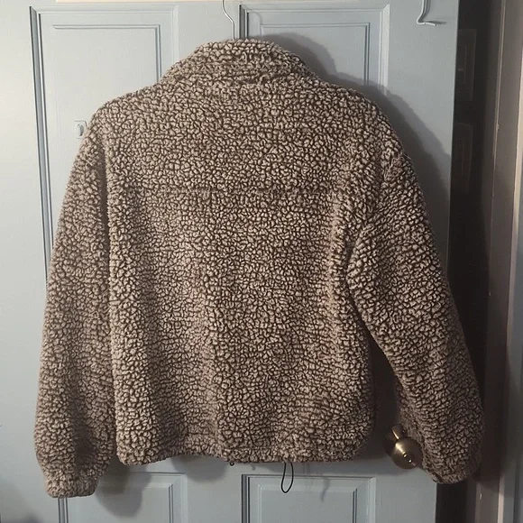 Thread & Supply Sherpa Jacket - Picture 6 of 8